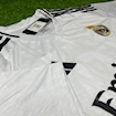 صورة Real Madrid 24/25 Home "LEGEND OF MADRID" Modrić Tribute