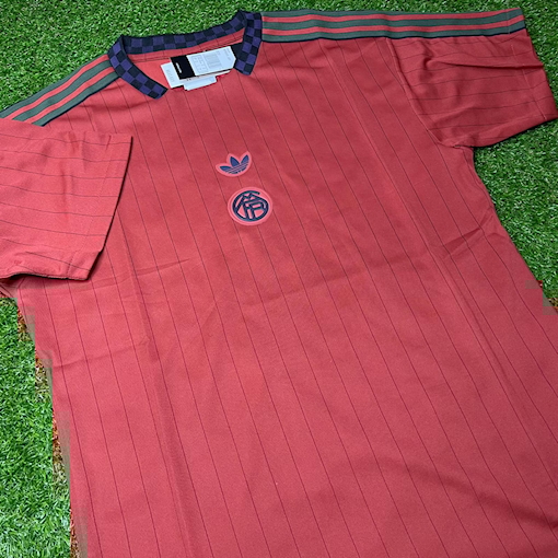 صورة Bayern Munich Terrace Icon Jersey