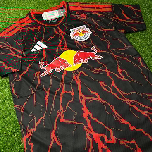 Picture of New York 26/27 Home 