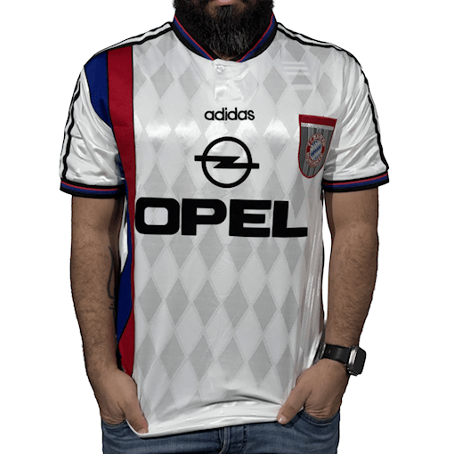 Picture of Bayern Munich 96/98 Away