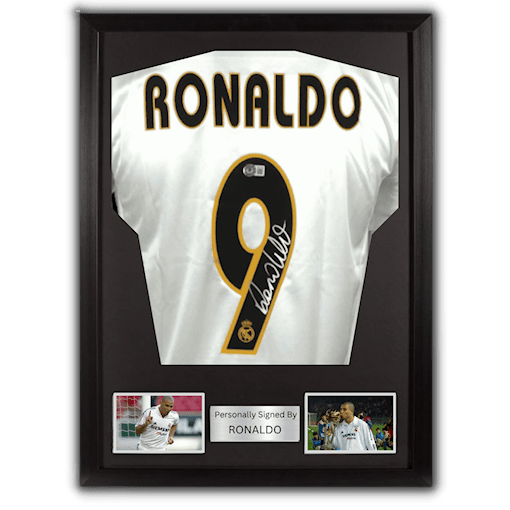 صورة Ronaldo Nazario signed & framed