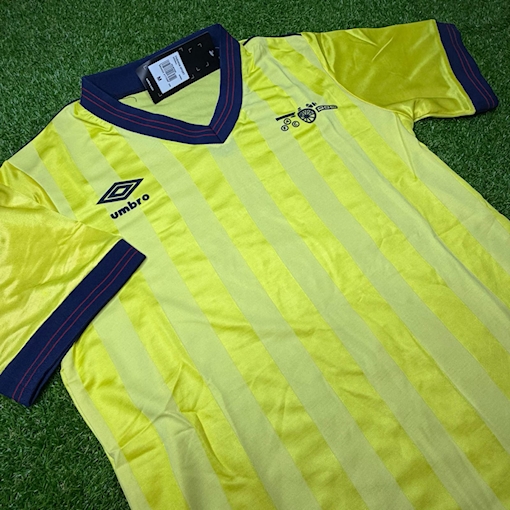 Picture of Arsenal 83/86 Away