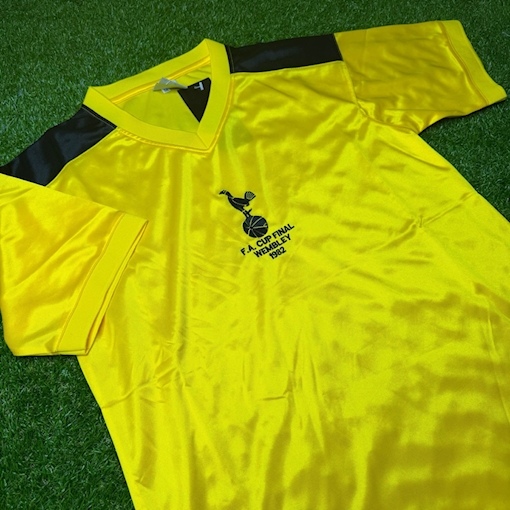 Picture of Tottenham 1982 Final  Away