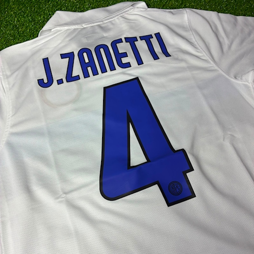 Picture of Inter Milan 09/10 Away J.Zanetti